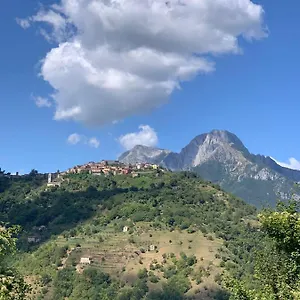 Rifugio La Mesta Hotel