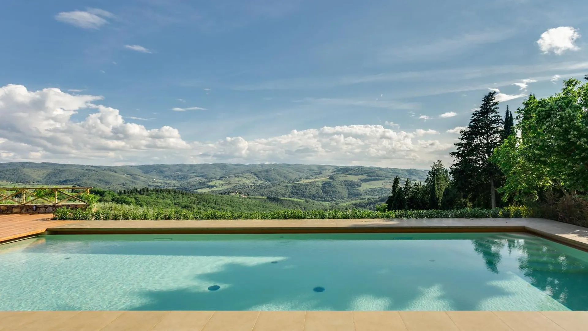 La Valletta Boutique Wine Estate Panzano in Chianti 0*,  Italy